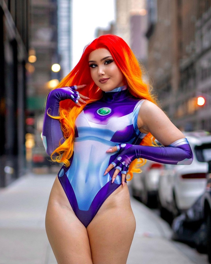 Picture of Elena Strikes