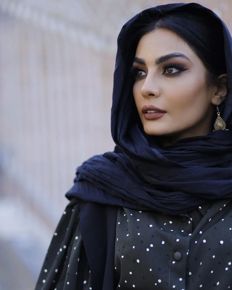 Sahra Asadollahi