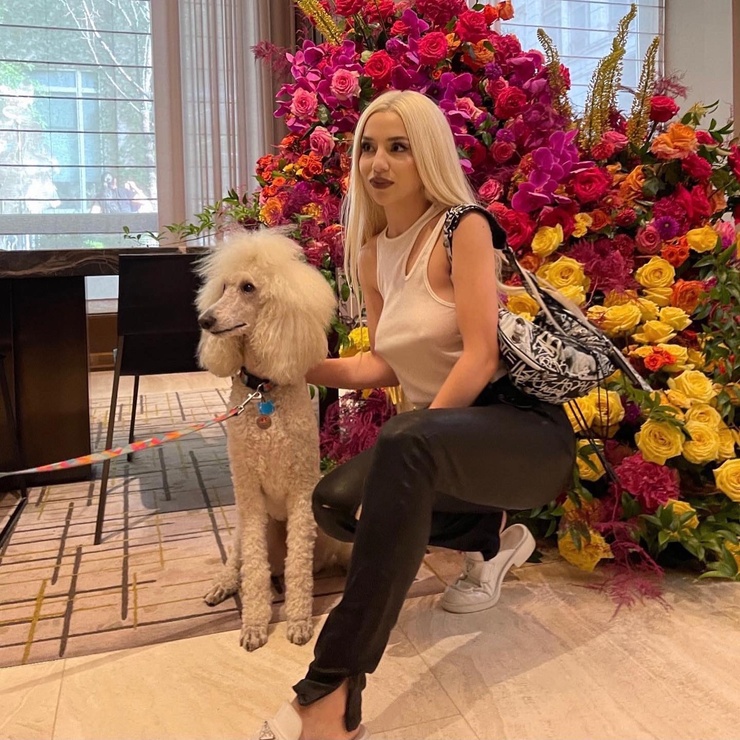 Ava Max