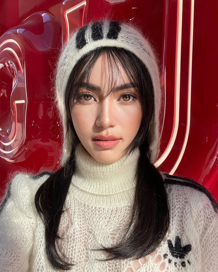 Davika Hoorne