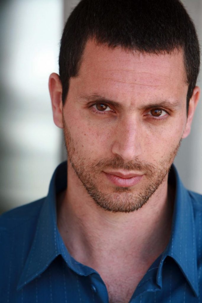 Jonathan Avigdori