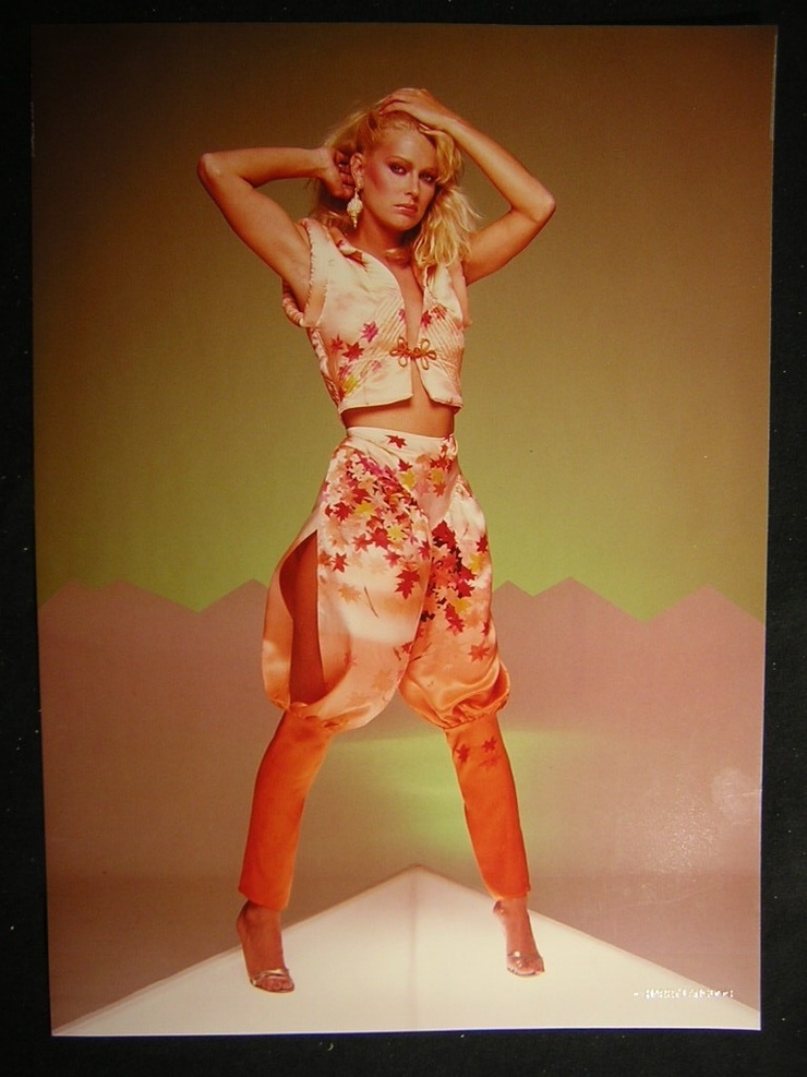Randi Oakes Randi Oakes