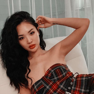 Chailee Son