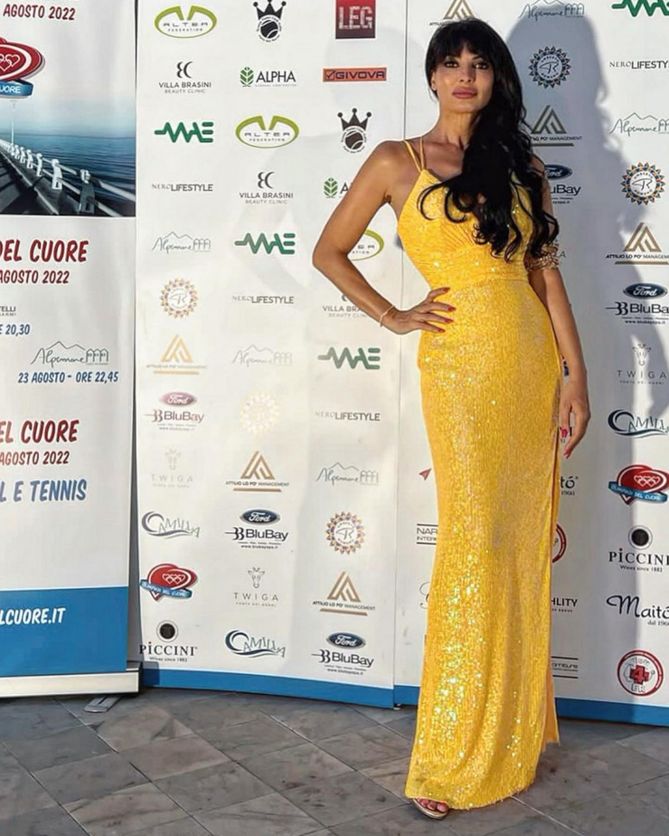 Miriana Trevisan Miriana Trevisan