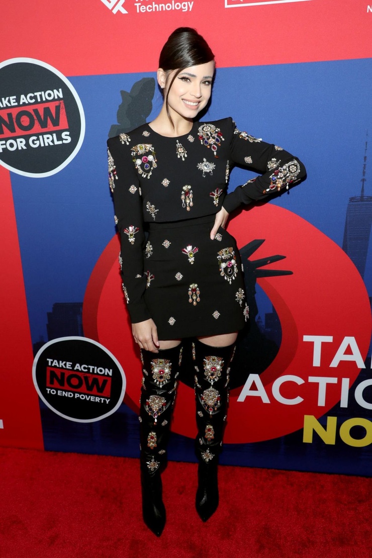 Sofia Carson