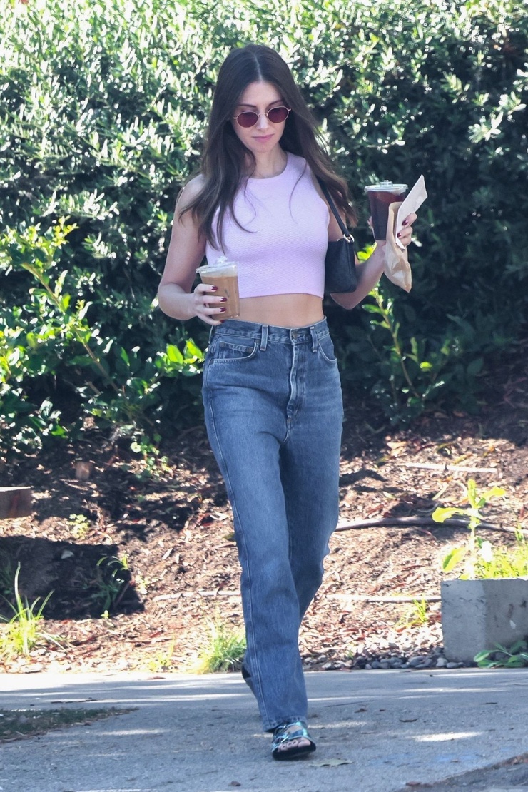 Alison Brie Alison Brie
