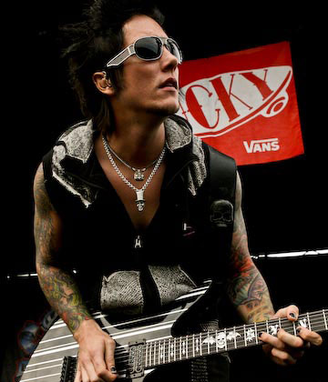 Synyster Gates