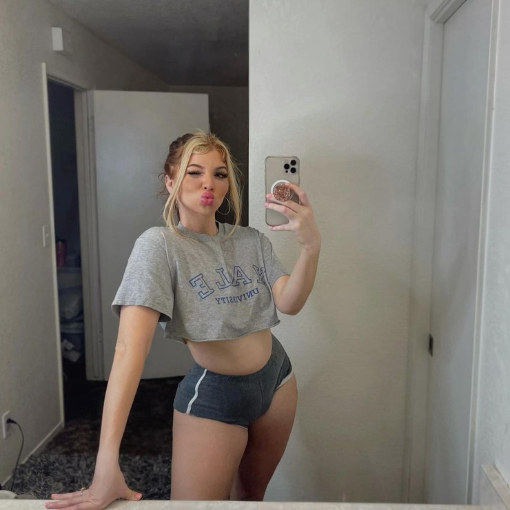 Picture of moreofmariah