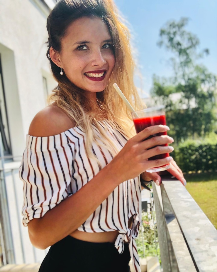 Katharina Lehnert