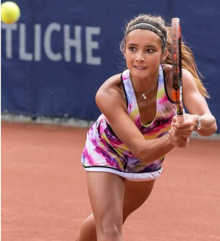 Katharina Lehnert