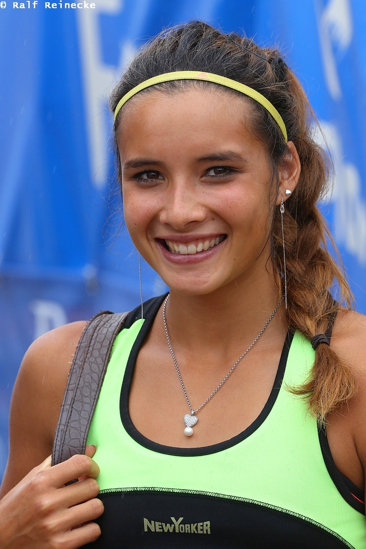 Katharina Lehnert
