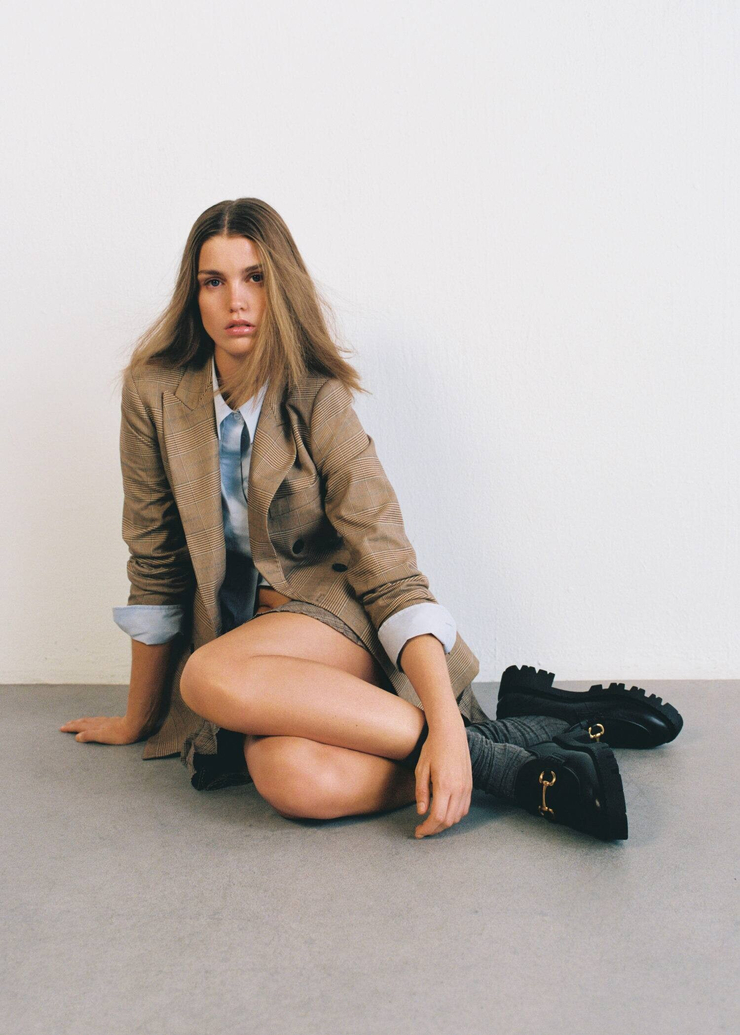 Luna Bijl