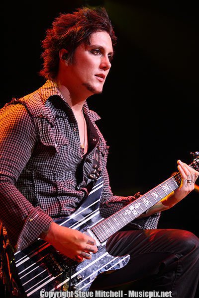 Synyster Gates