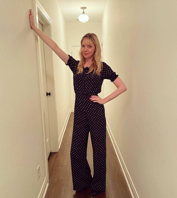 Riki Lindhome