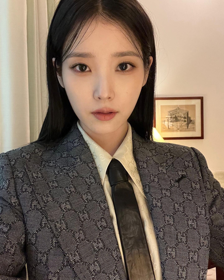 IU