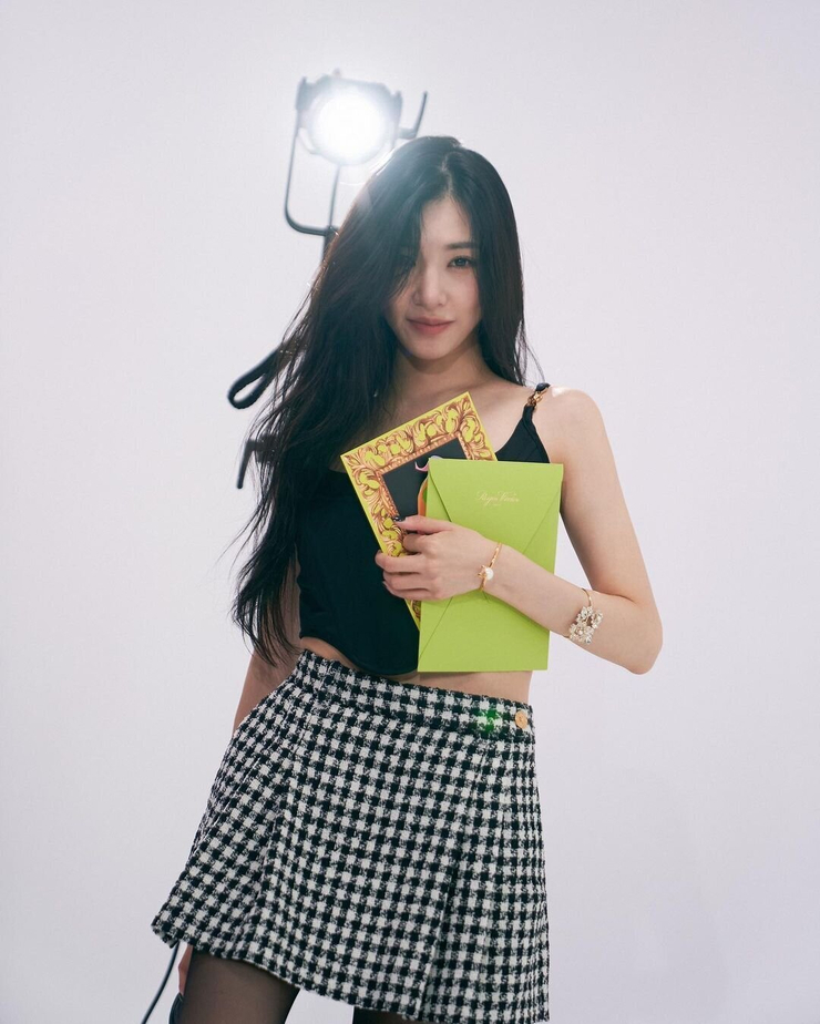 Hwang Mi-Young