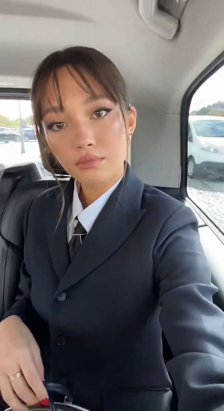 Lily Chee Lily Chee