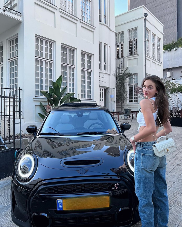 Yael Shelbia