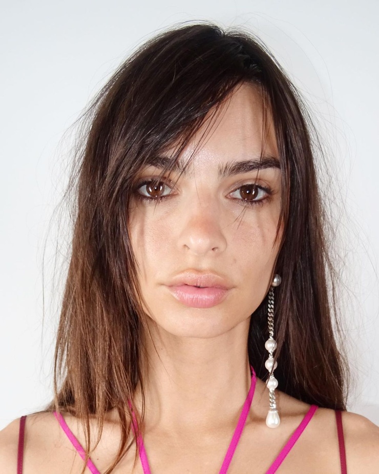 Emily Ratajkowski