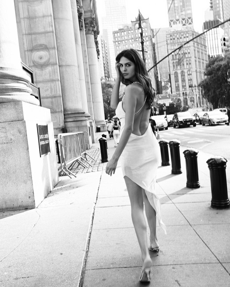 Bojana Krsmanovic Bojana Krsmanovic