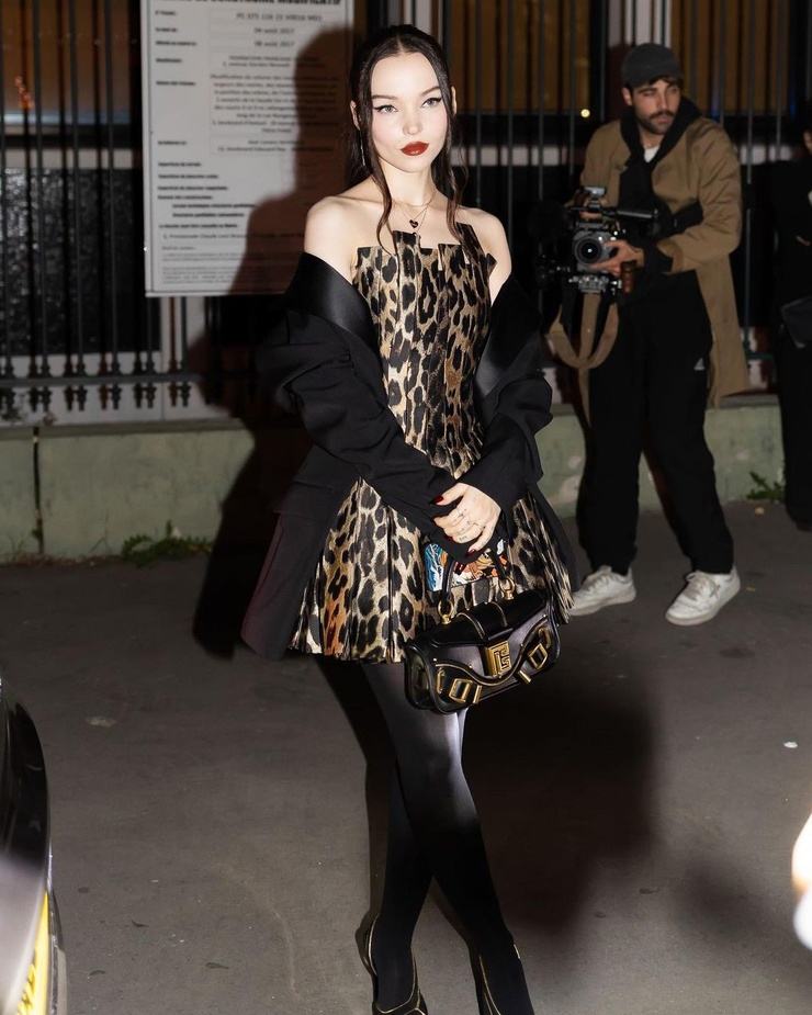 Dove Cameron