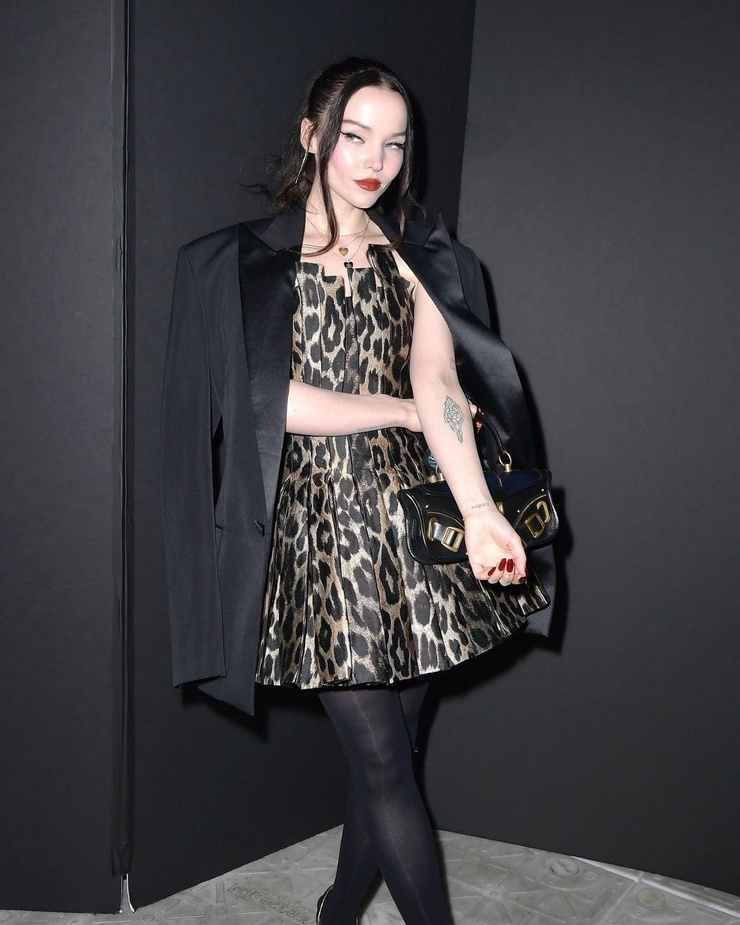 Dove Cameron