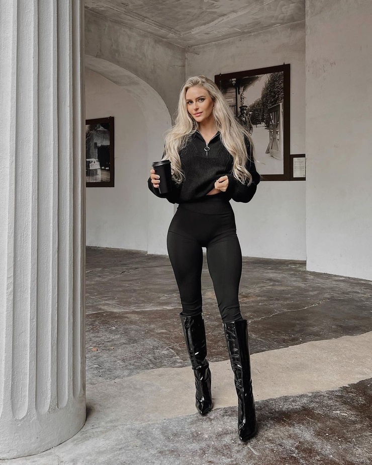 ANNA NYSTRÖM ANNA NYSTRÖM