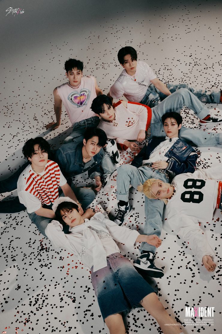 Stray Kids