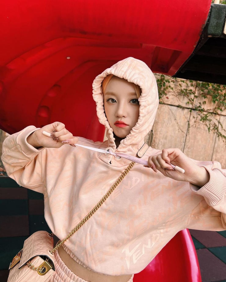 Yuqi