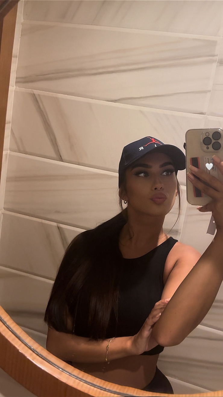 Picture of Carlotta Bnk