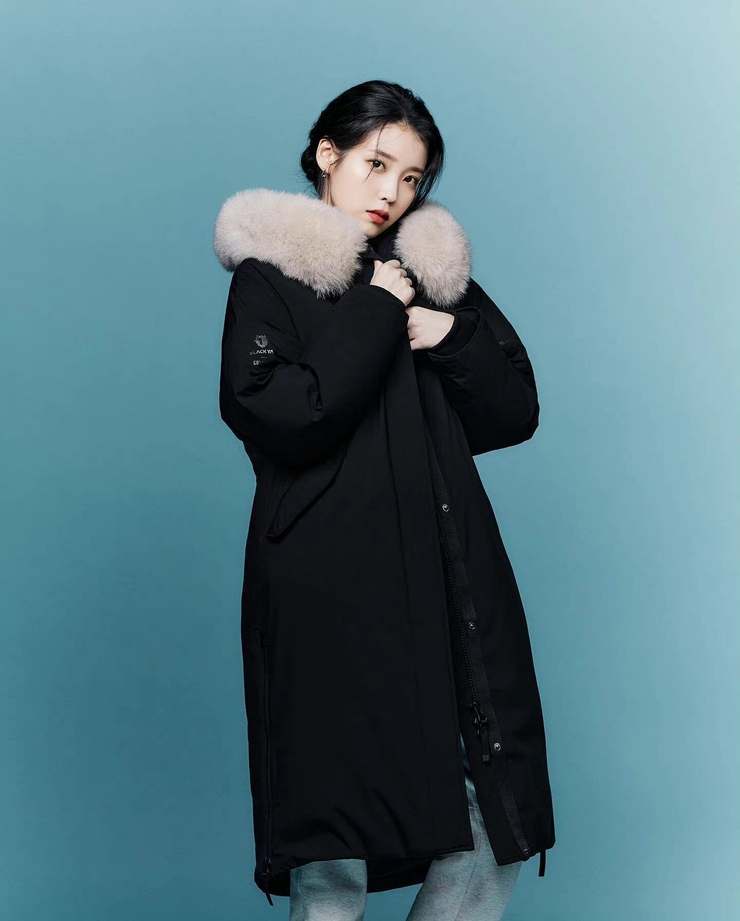 IU