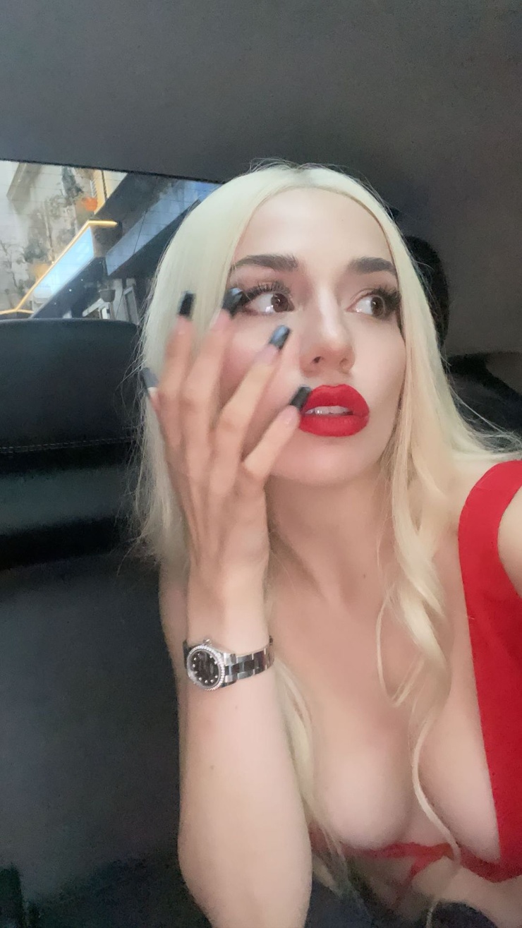 Ava Max
