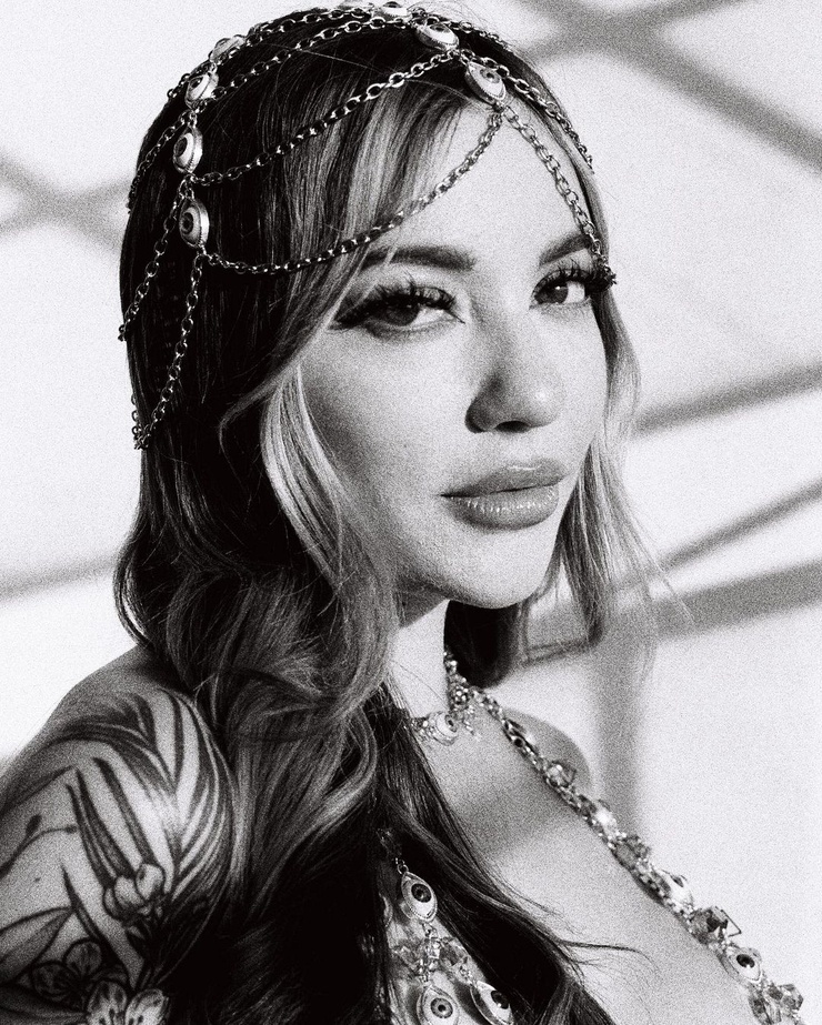 Picture of Juniper Keiko