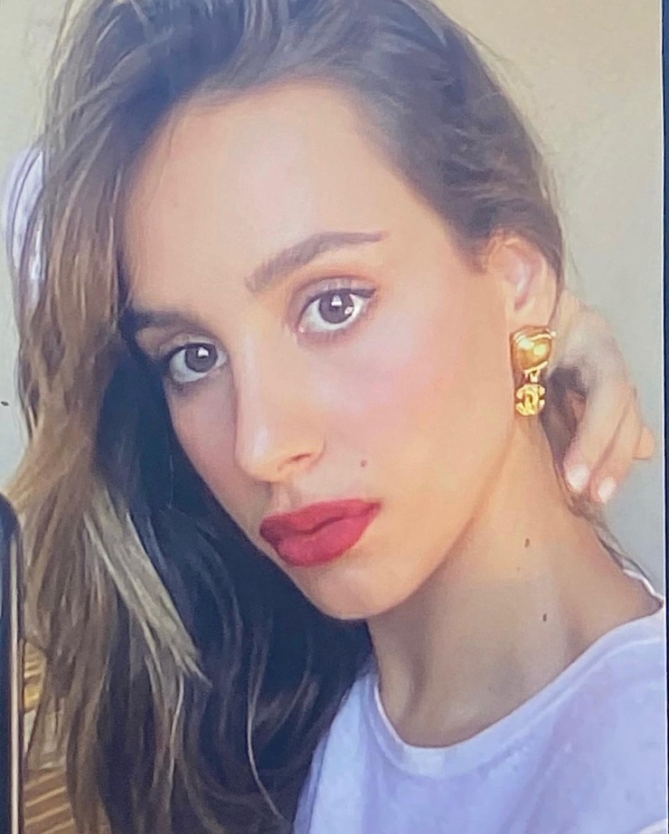 Nell Verlaque
