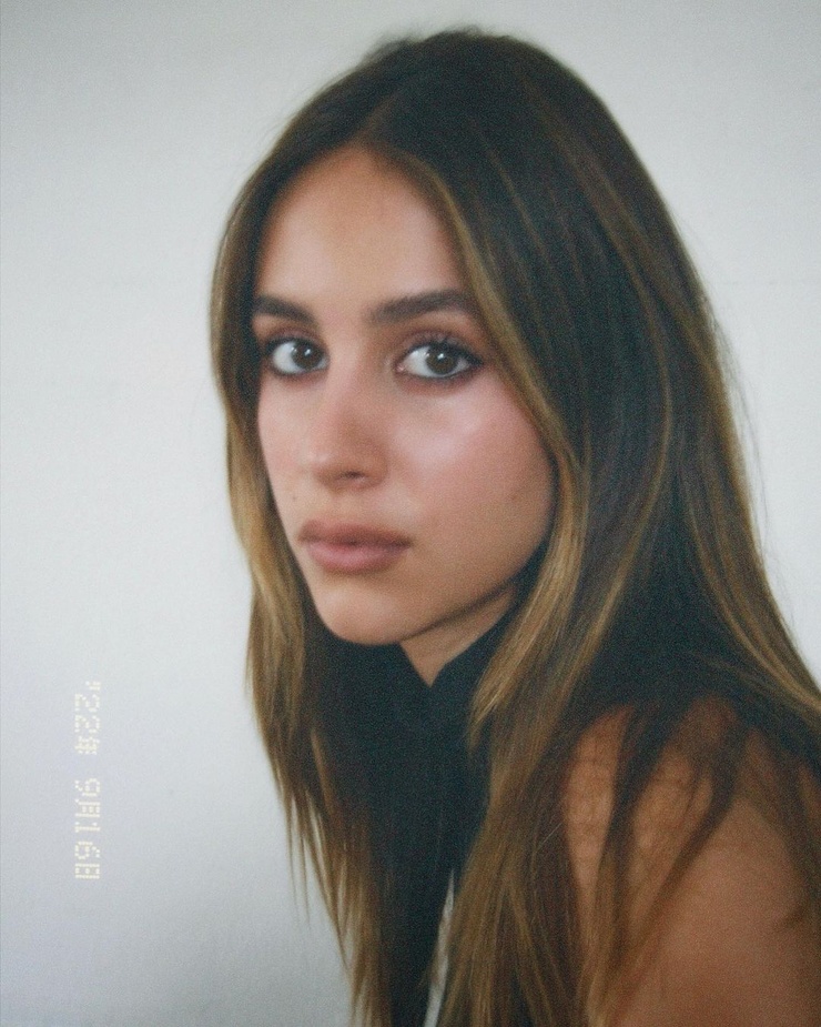 Nell Verlaque