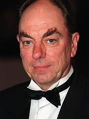 Alun Armstrong