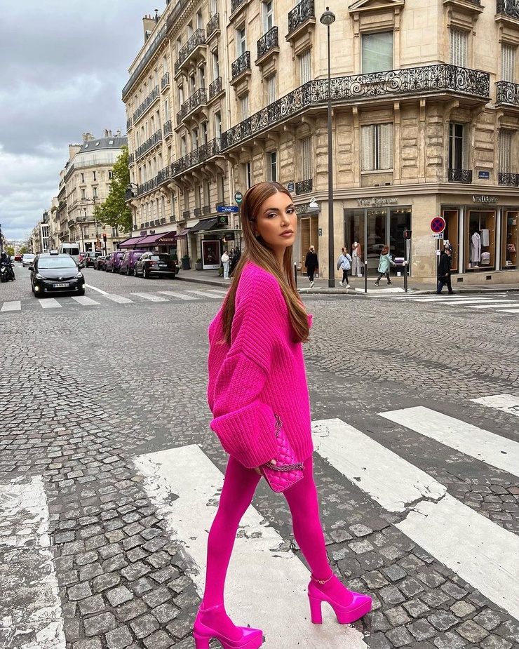 Negin Marsalehi Negin Marsalehi