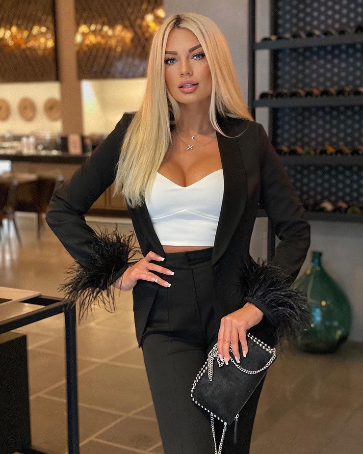 Anna Mingazova Anna Mingazova