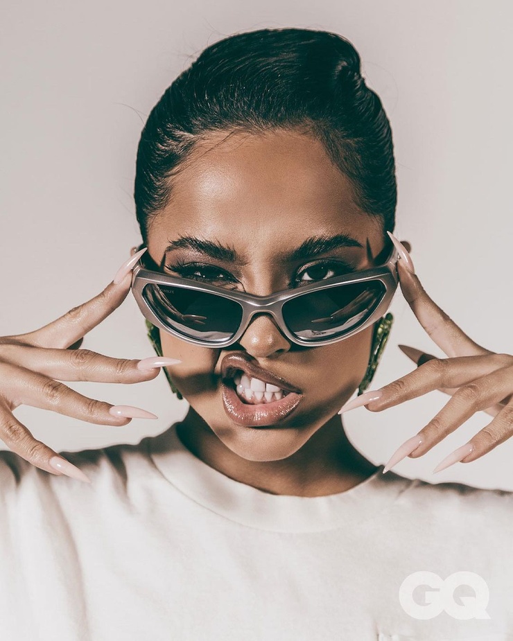 Becky G.