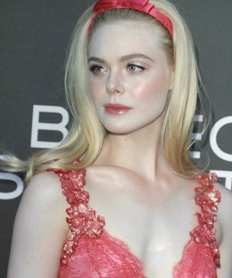 Elle Fanning