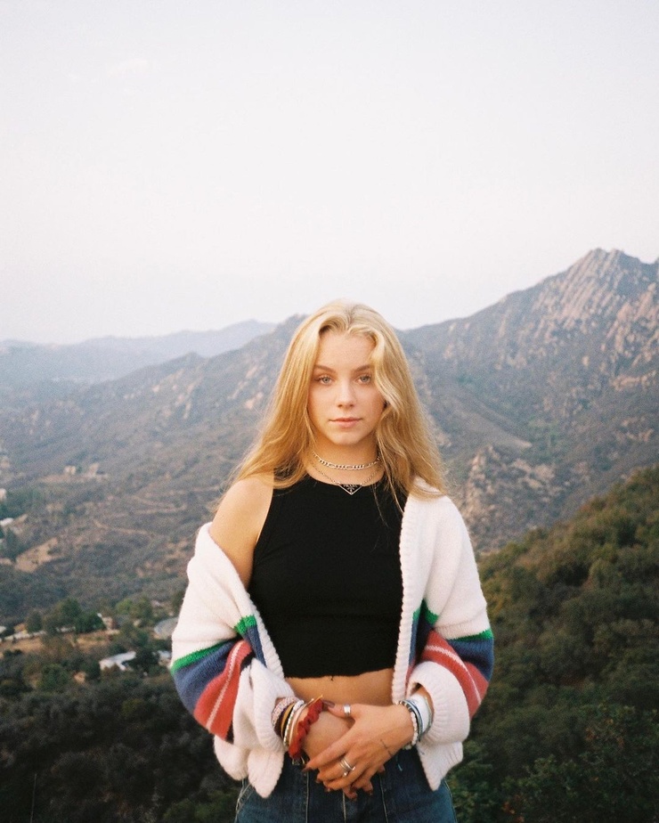 Picture of Anna Shumate(01)