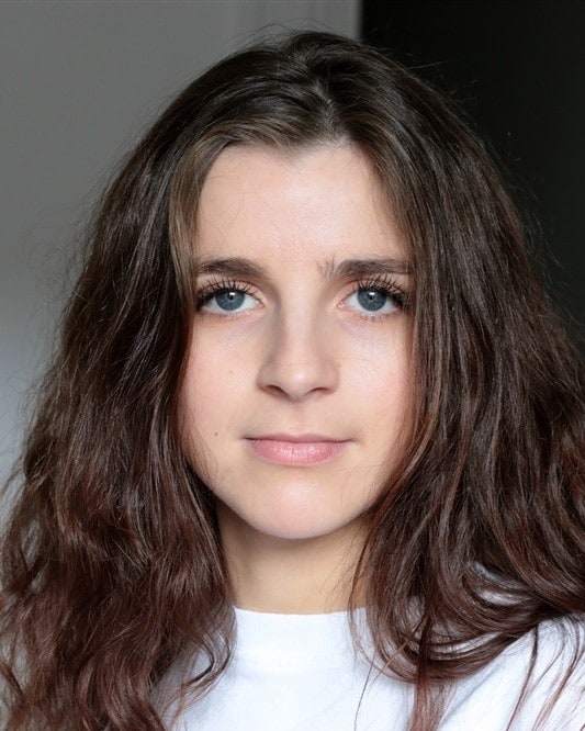 Esther Valding Esther Valding