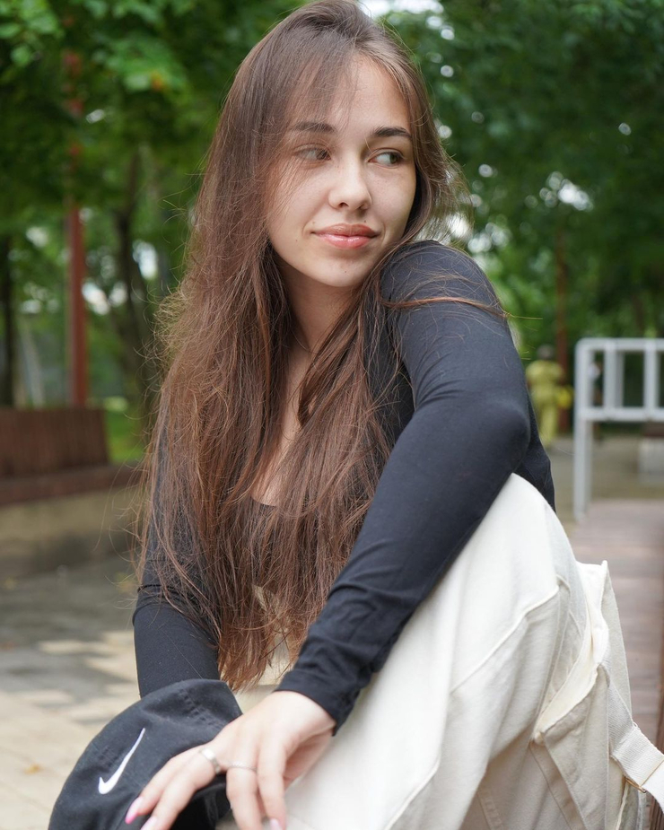 Alina Sabirova II