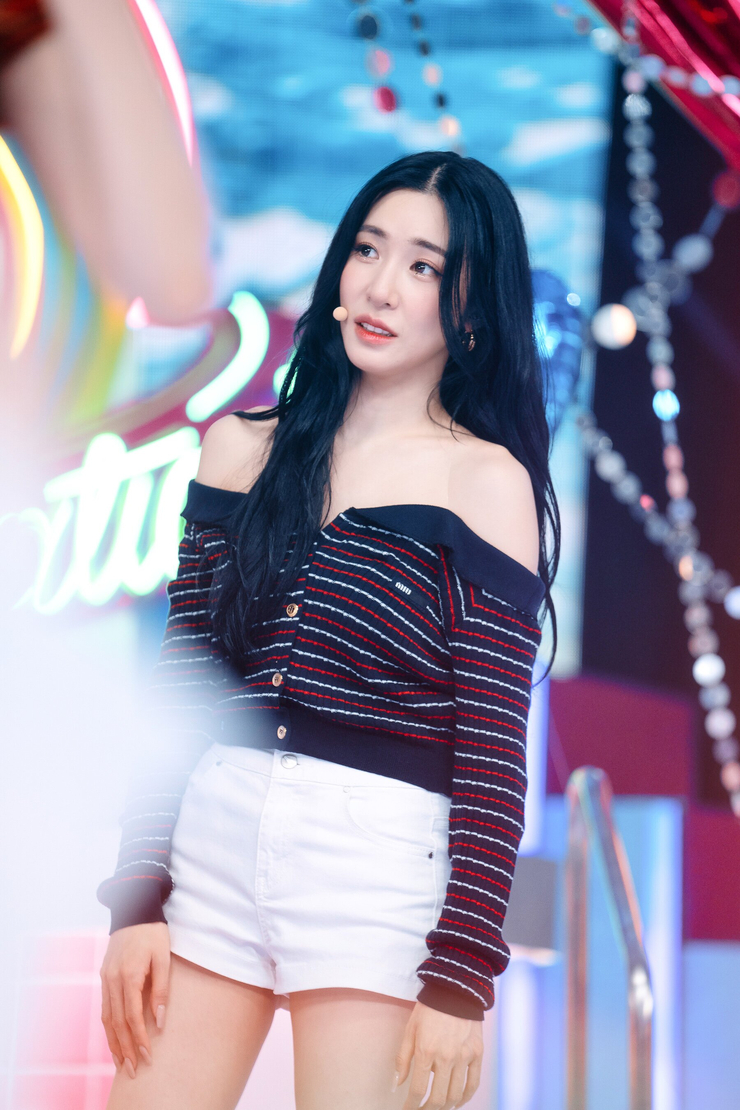 Hwang Mi-Young