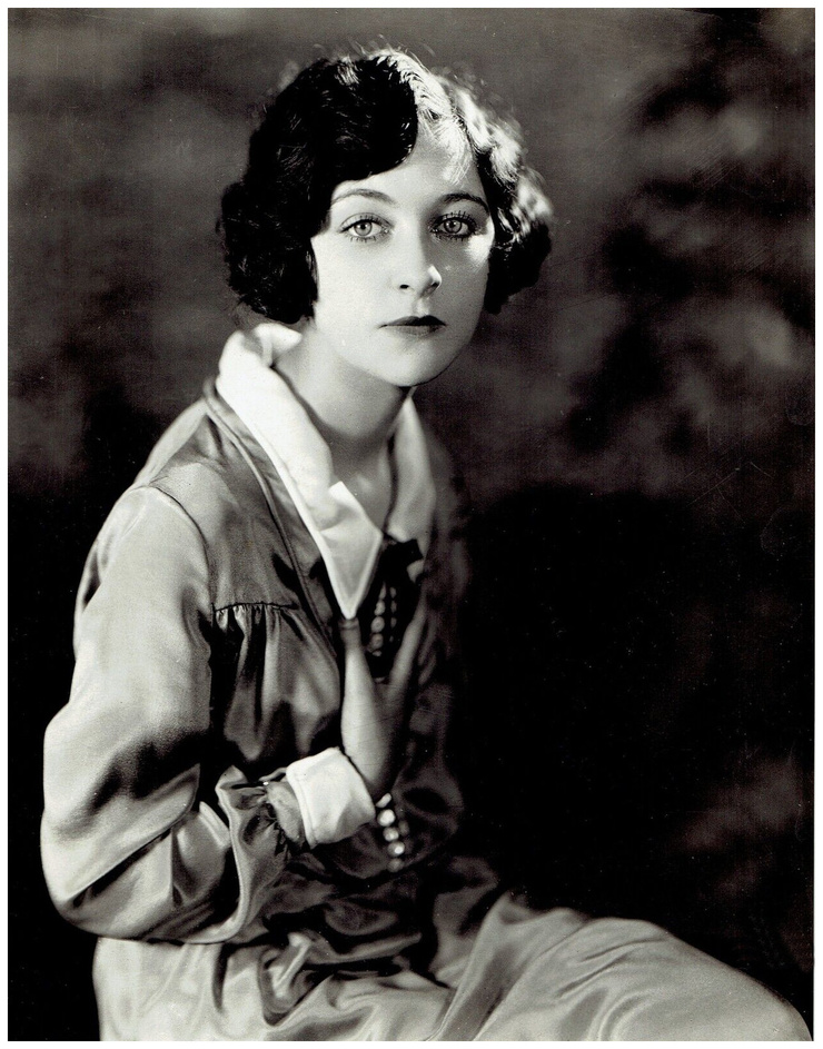 Lorna Duveen