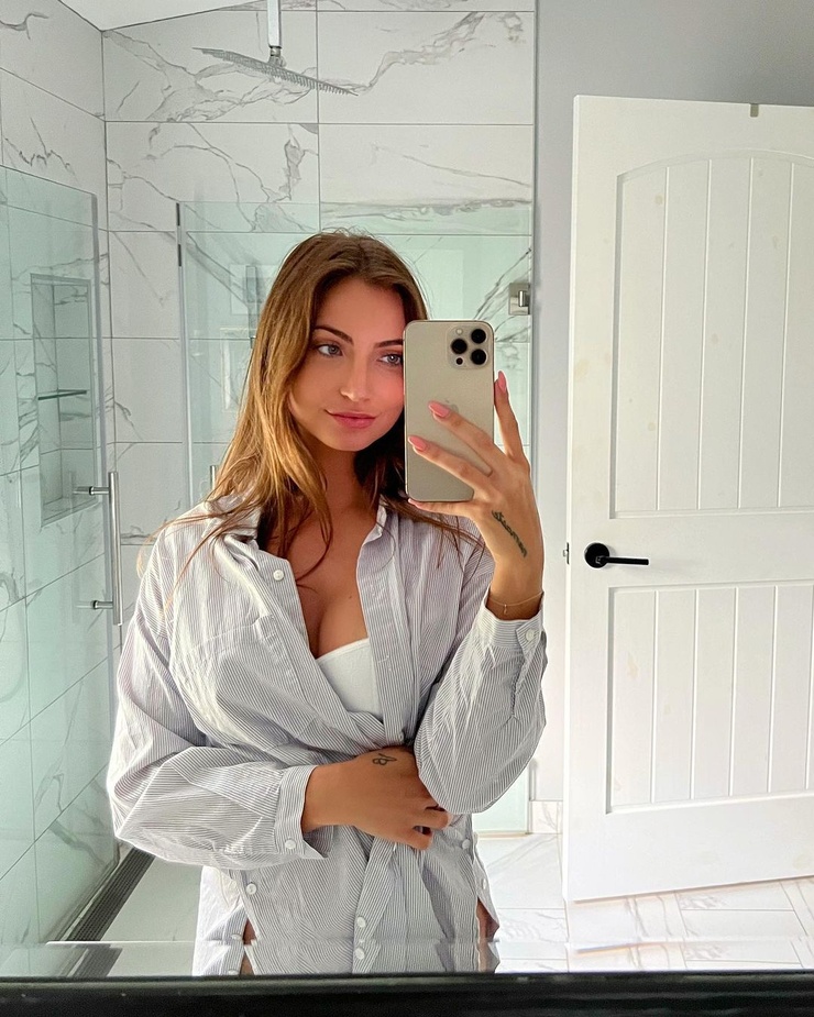 Anna Louise Anna Louise