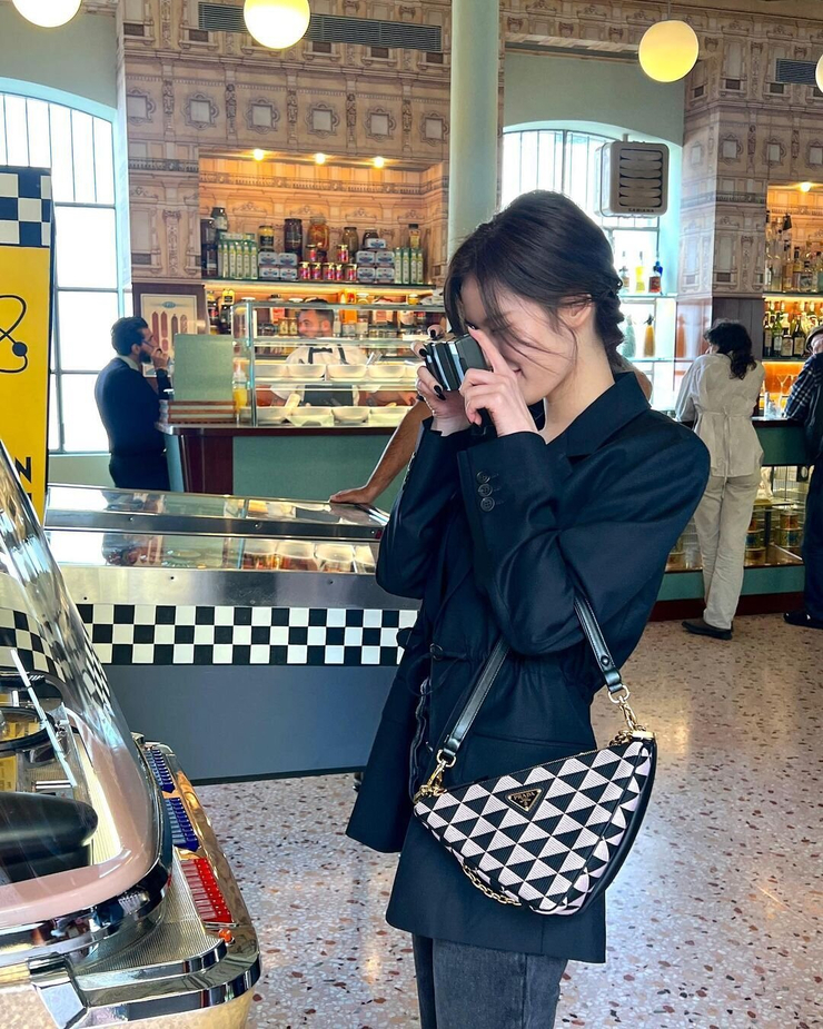 Minatozaki Sana