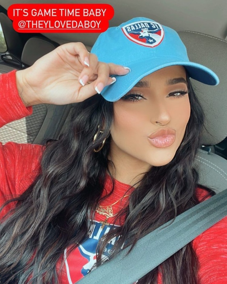 Becky G.