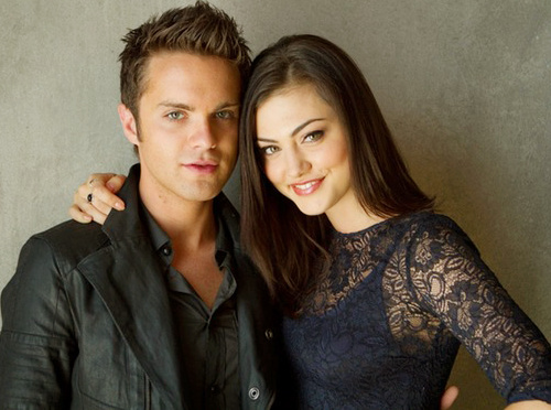 Phoebe Tonkin