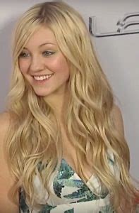 Picture of Ava Sambora